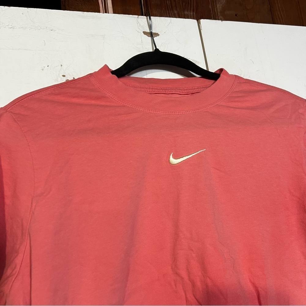 Nike Cropped Tee The Nike Tee Orange Size XL - Picture 3 of 6